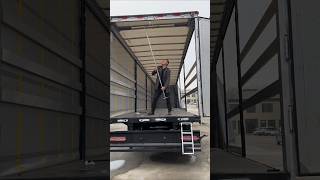 semitrailer suitable for experienced drivers logistics transportation new modelsviralvideo [upl. by Mansfield261]