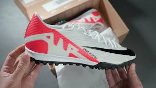 Шиповки Nike Zoom Vapor 15 Academy TF [upl. by Asia678]