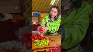 這麼大的牛肚你看過嗎 美食 草原美食 cooking delicious 美食分享 [upl. by Nolyarg918]