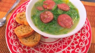 Caldo verde com linguiça defumada Catia Fonseca ensina receita de família  MELHOR DA TARDE [upl. by Aiuqet424]