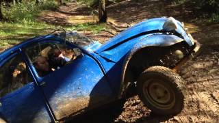 2cv offroad Saint Lucien [upl. by Hgielek713]