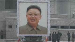 Nordkoreaner weinen um toten Kim Jong Il [upl. by Michele]