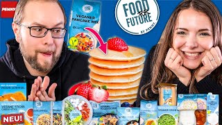 Penny ESKALIERT Wir testen ALLE neuen VEGANEN Produkte von Food for Future  Veganuary 2022 [upl. by Margarida]