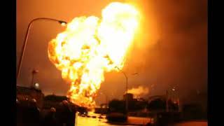 Cosmo Oil Refinery Explosion close up Ichihara Japan  March 11 2011 [upl. by Lamar]