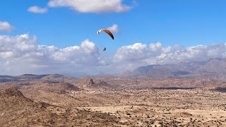 Paragliding Maroc Les Roches Peintes Tafraoute Fliegen im Anti Atlas [upl. by Clie256]