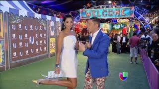 Natalia Jiménez impactó en la alfombra con sus zapatos [upl. by Morrison]