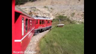 Bernina Express Kreisviadukt e passagem em Tirano [upl. by Amuwkuhc]