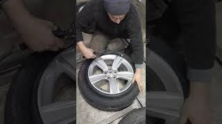 tires wheel rims tire fitting life hack [upl. by Meggy]