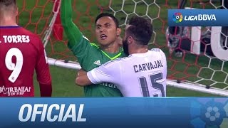 Paradón de Keylor Navas al detener un lanzamiento de penalti [upl. by Edals388]