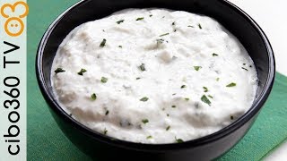 Tzatziki fatto in casa ricetta originale [upl. by Tullus617]