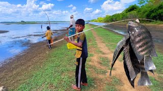 Never Seen How The Village People Catch Fish In The Lake Village Fishing SkillsSLfoodsacademy [upl. by Erdna]