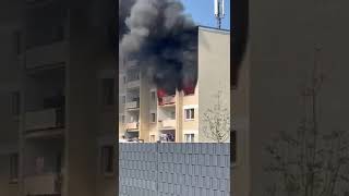 Aldenhoven  Wohnung steht im Vollbrand feuerwehr news police fire [upl. by Eiddet]