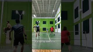 Suami istri punya hobi yang sama Badminton [upl. by Ariajaj]