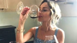 This Is What Giada De Laurentiis Typically Eats In A Day [upl. by Davidoff230]