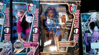 Monster High Haul 2 Robecca SteamDead Tired Wave 2SIGNED Scarah Screams [upl. by Ahsela]