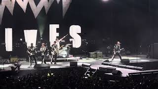 The Hives  Walk Idiot Walk  México 2024  Palacio de los Deportes [upl. by Hayilaa]