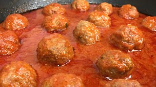 HOW TO MAKE MEATBALLS  EASY SOFT AND DELICIOUS MEATBALLS  ITALIAN MEATBALLS [upl. by Guise]