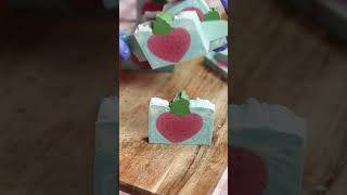 🍓 Cutting Strawberry Cold Process Soap  Bramble Berry brambleon soapmaking diy soap soaper [upl. by Dorren]