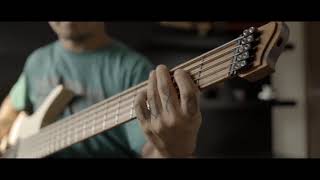 Strandberg Boden Bass Original 5 Natural [upl. by Aubine]