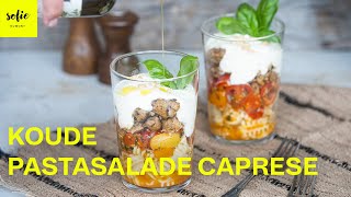 Klassieke koude pastasalade Caprese  Sofie Dumont [upl. by Erbma]