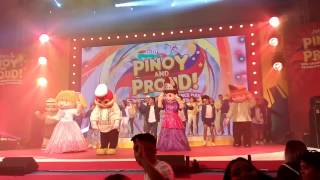 JOLLIBEE MASCOTS DANCE NUMBER [upl. by Nauqram882]