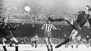 Cruyff quotWonder Goalquot vs Atletico Madrid  197374 [upl. by Anelis]