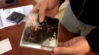 How to remove the sticker from the spine of a CD jewel case [upl. by Westbrook]