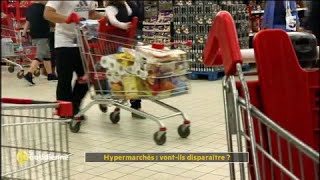 Hypermarchés  vontils disparaitre   La Quotidienne [upl. by Eilama133]