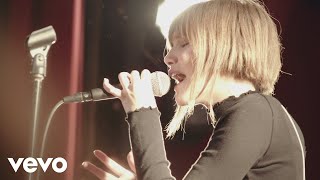 Grace VanderWaal  Stray Live from The Slipper Room [upl. by Chaffinch549]