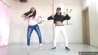 Abusadamente amp Dill luteya Dance Cover jayashree bodade amp Sonali Gupta [upl. by Donahue]