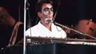 Peter Gabriel  Kiss of Life live 1983 feat Phil Collins and Allan Schwartzberg [upl. by Kezer]