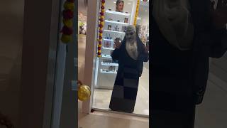 Funny ghost prank mall diwali ghost prank brothersister funny trending family comedy [upl. by Ysdnyl57]