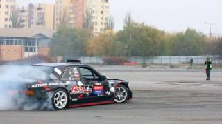 Mercedes 190 W201 V8 drift  Bitlook DriftMeat [upl. by Mirella]