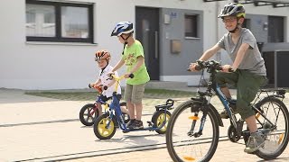 Kindersicherheit auf dem Fahrrad [upl. by Apilef779]