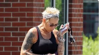 Kim Mathers is seen with facial injury as she runs errands after Eminem gives her a nod on 1st album [upl. by Barbaresi348]