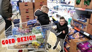 BOODSCHAPPEN DOEN  LAKAP JUNIOR VLOG 19 [upl. by Engelhart565]