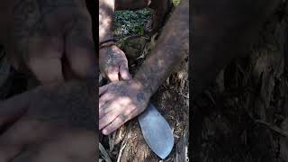 SHARPEN Blade With NO SHARPENING Stone survival knifeskills blade bushcraft survivor [upl. by Coleman445]