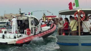 Siracusa  Ferragosto 2016  Processione in mare [upl. by Kumar525]