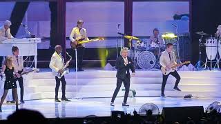 Rod Stewart  Da Ya Think Im Sexy 3 Live in Paris France 2024 4K HD 60FPS [upl. by Alberik28]