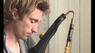 Rolling wave jig  Caoimhín Ó Raghallaigh uilleann pipes [upl. by Vary]