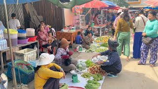 The market in Banteay Meanchey Cambodia is small but there are a lot of people shopping [upl. by Amye]