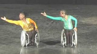 CRS  Ricardo amp Rocha em Santos  Wheelchair Dance  Dança em Cadeira de Rodas [upl. by Arratahs180]