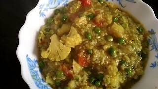 Masale wali khichdi [upl. by Drabeck]