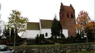 Grønholt Kirke ringer til begravelse [upl. by Melleta]