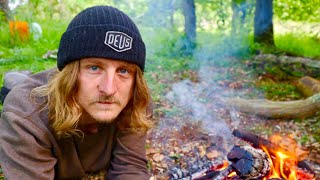 Uk Solo Bushcraft Wildcamp By A Railway Line New Kit Adjustable Pot Hanger Chicken Of The Woods [upl. by Nassi]