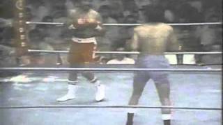 Pipino Cuevas vs Clyde Gray [upl. by Kavita]