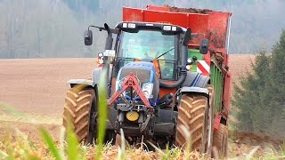 VALTRA T193 mit HAWE Universalstreuer amp CLAAS Scorpion beim Miststreuen FullHD [upl. by Sirovart]