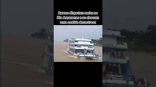 Barcos disputam racha no Rio Amazonas e se chocam uma corrida desastrosa [upl. by Nivert]