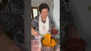 Maccheroni al tegamino Iolanda questa è la ricetta tipica del mio paese [upl. by Anikas]