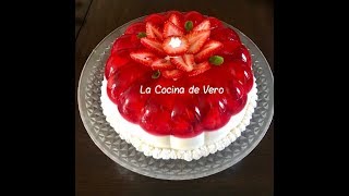 Gelatina de fresas con crema y leche condensada [upl. by Hayikat]